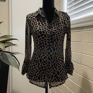 Business sexy, or just dinner. 🦒